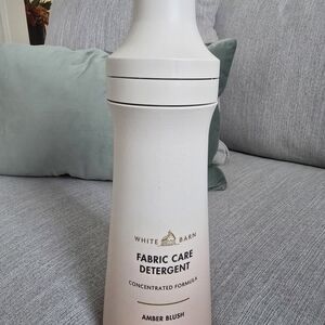 White Barn Amber Blush Fabric Care Detergent - White and Pink